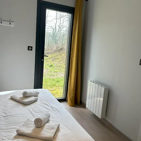 Holiday home Premieres Laussonne